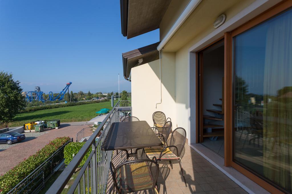 Residenza Orchidee Aparthotel Lazise Ngoại thất bức ảnh